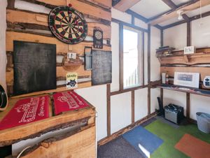 Photo 3- click for photo gallery